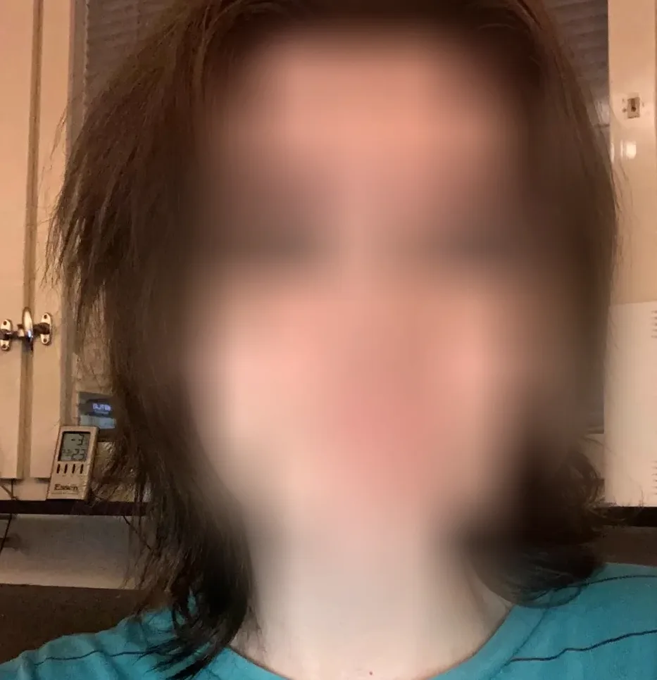 Leila, 29