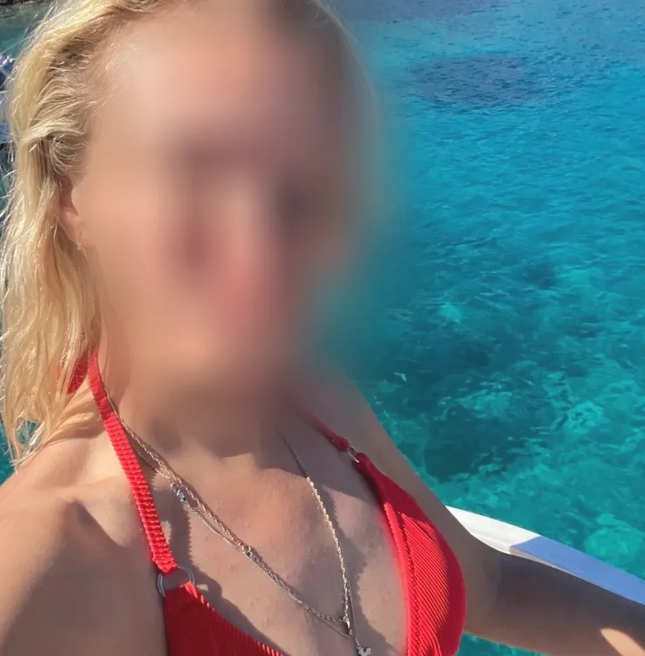 Michelle, 39