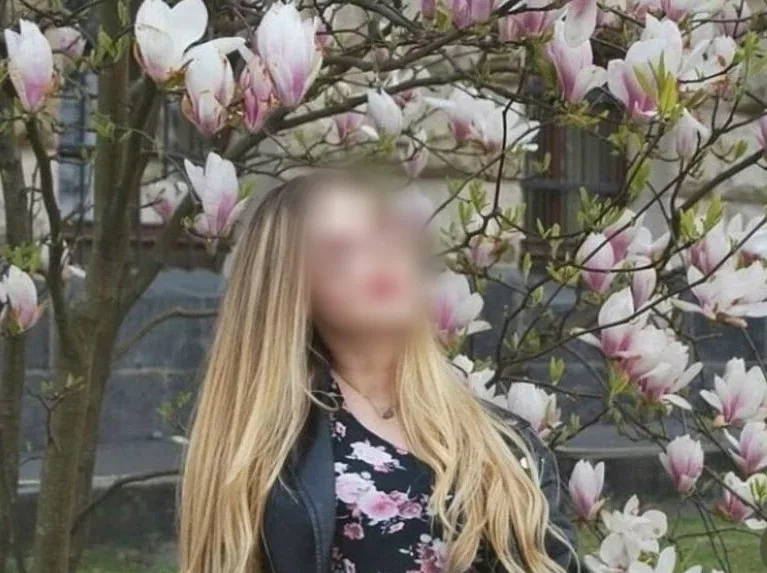 Priya, 25
